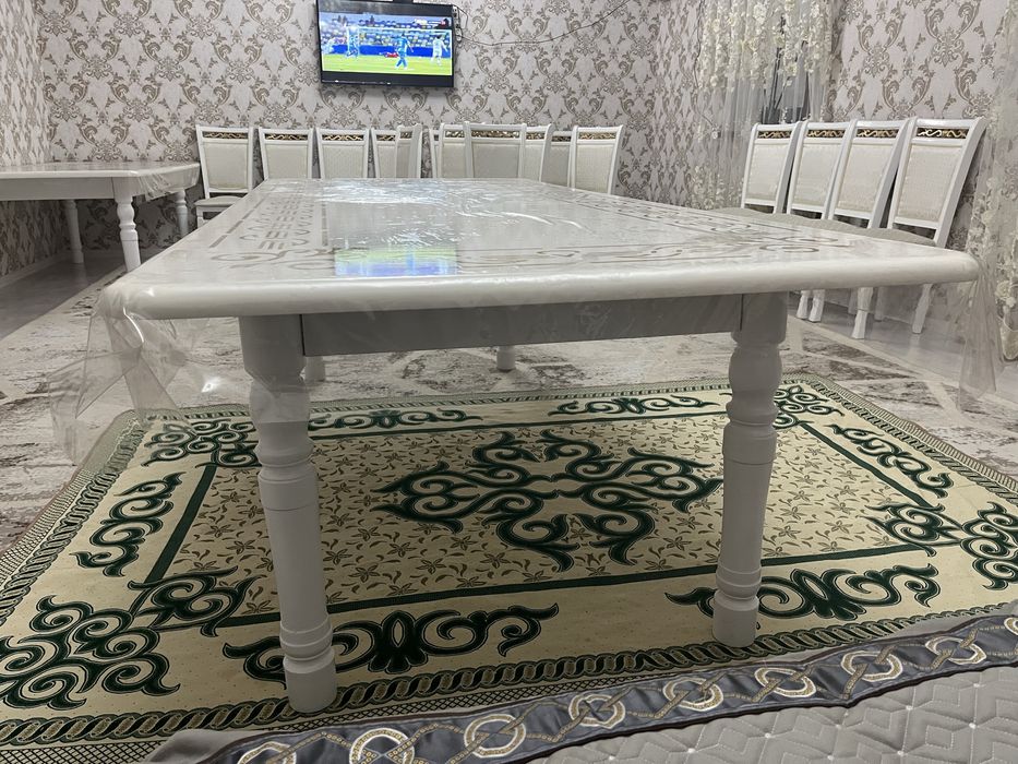 Ұзын стол сатылады