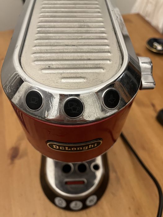 Кофемашина delonghi б/у