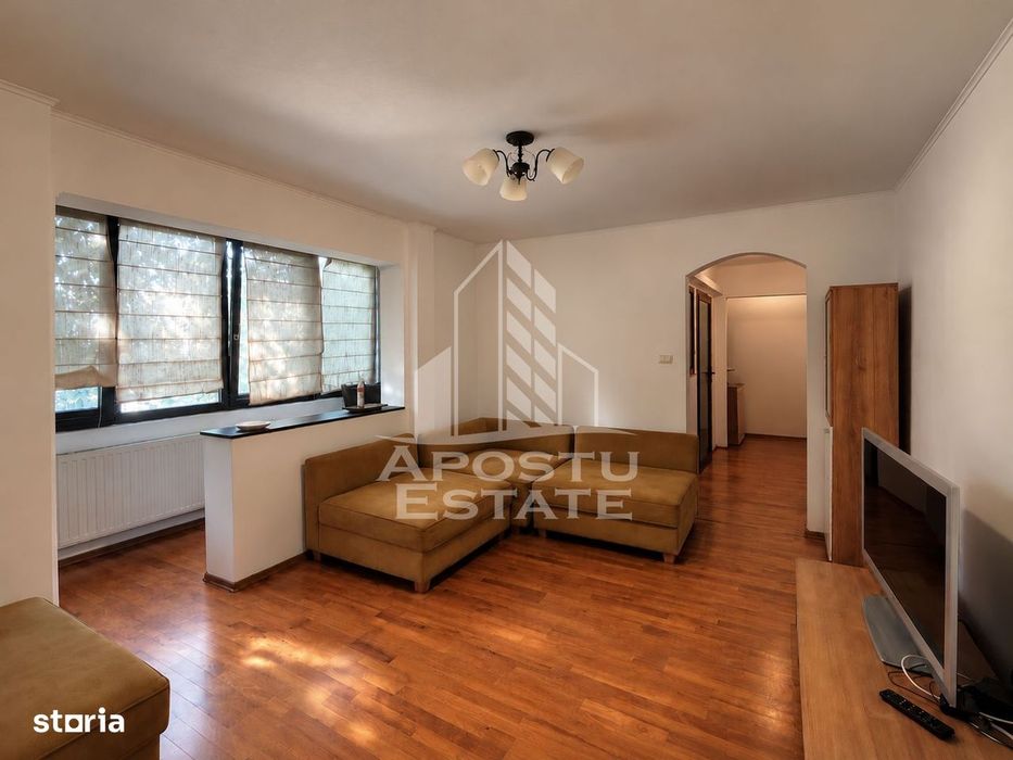 Apartament de inchiriat 3 camere, centrala proprie, etaj 1, zona Dacia