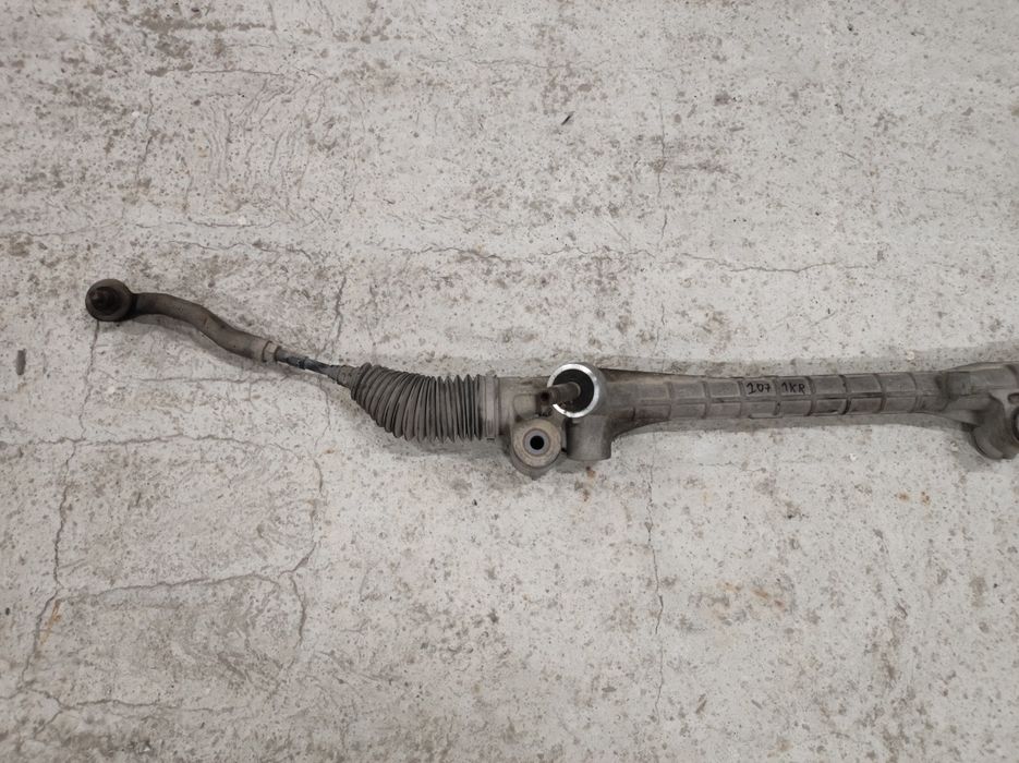 Кормилна рейка за Peugeot 107 / Пежо 107