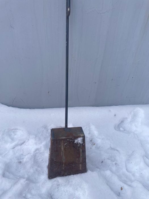 Лопата для золы.