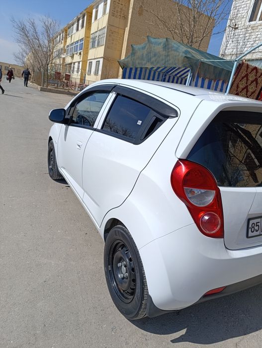 Uchquduq shahri  ...