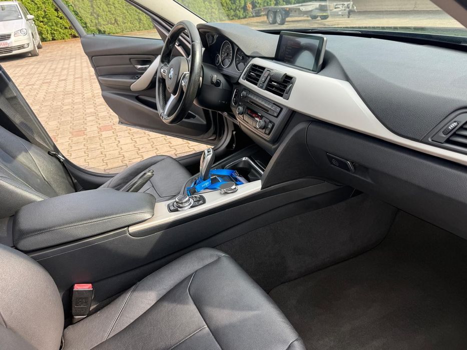 Vand BMW 320d X-Drive 2013