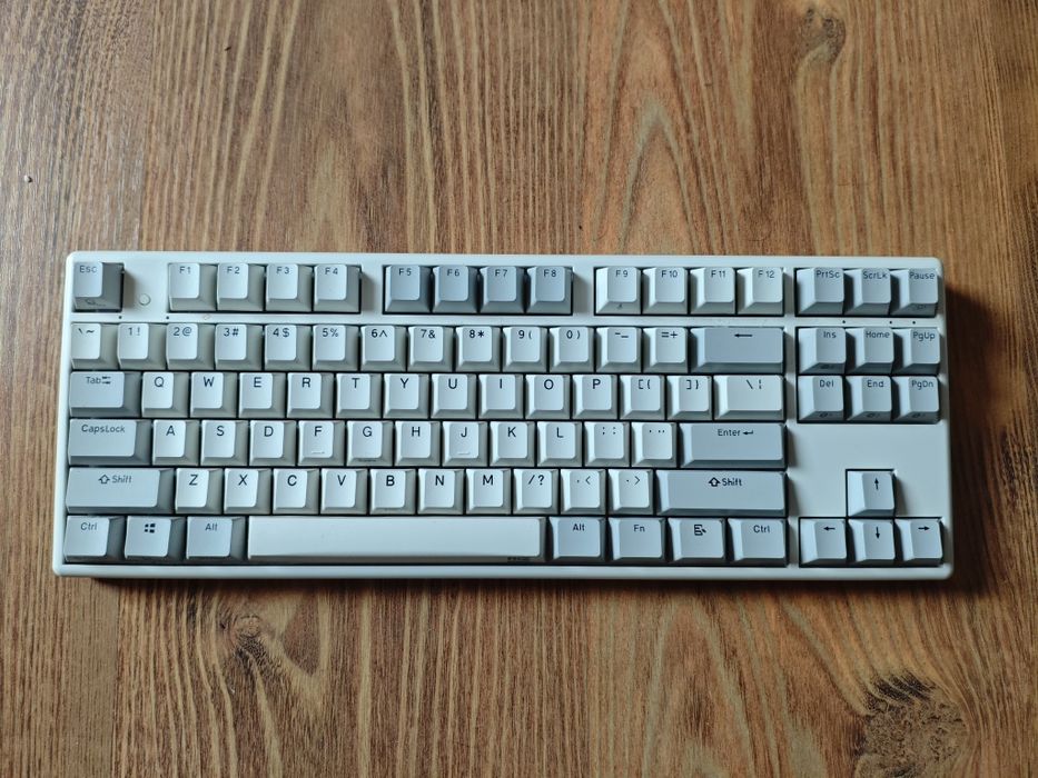 Tastatură Niz Plum X87 EC