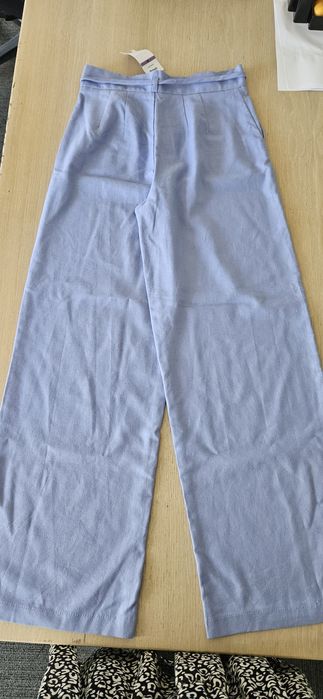 Pantaloni cu continut de in