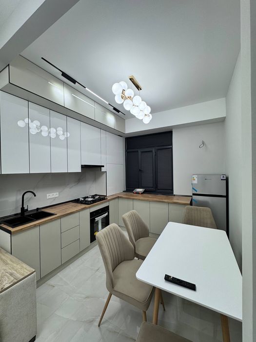 Продам свою в новостройке с мебелью и техникой