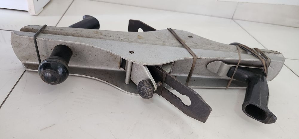 Ранда метал котаси срочни сотилади СССР енги моеида