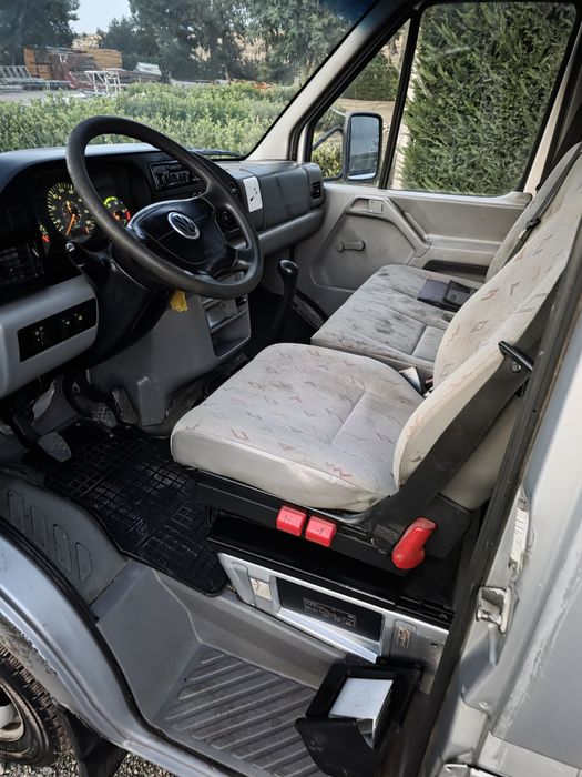 Volkswagen vw LT 46 detarat 3.5 tone punte dubla klima 2003