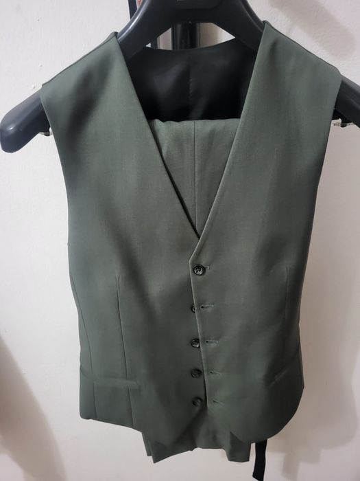 Мужской костюм тройка