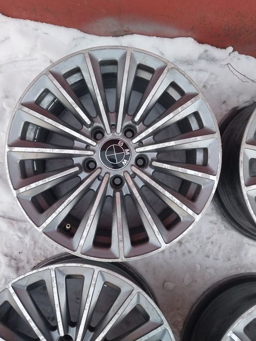 Диски R16 на BMW. Вылет ЕТ20.