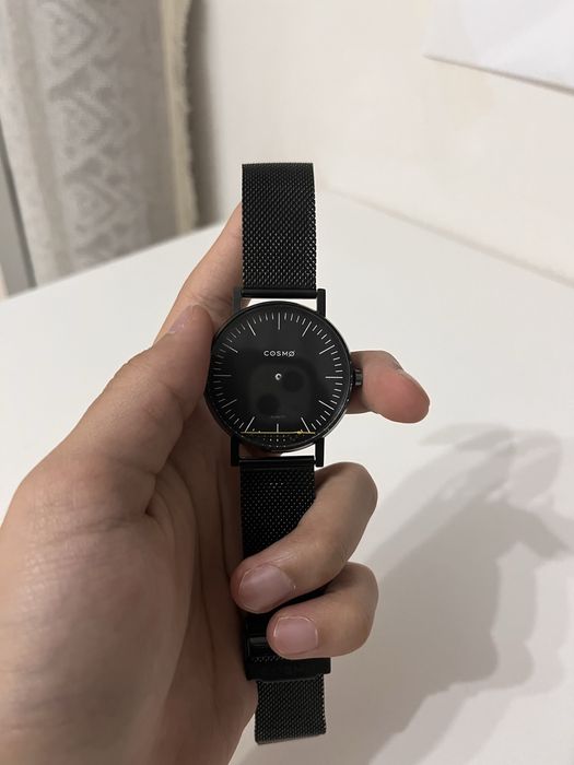 Часы Cosmo кварцевые.