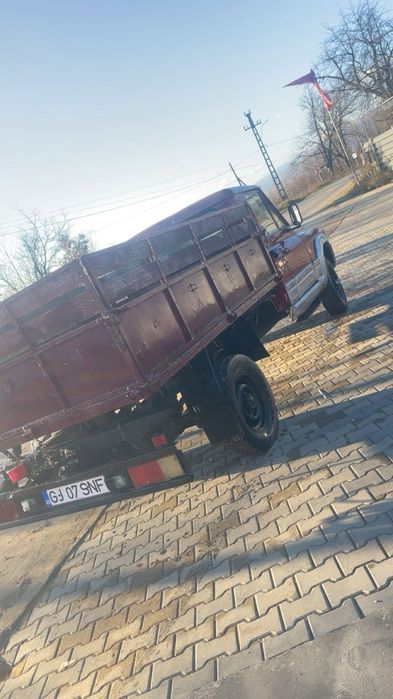 Vand Aro camioneta