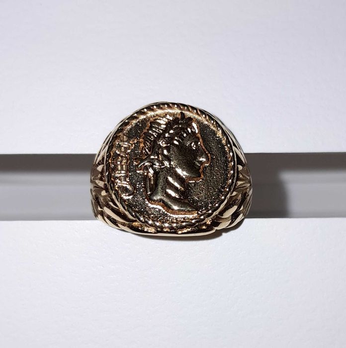 Позлатен пръстен