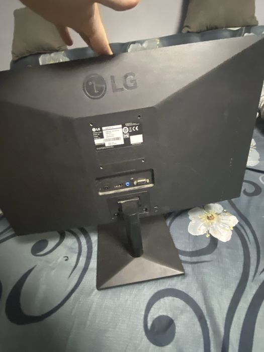 Monitor LG