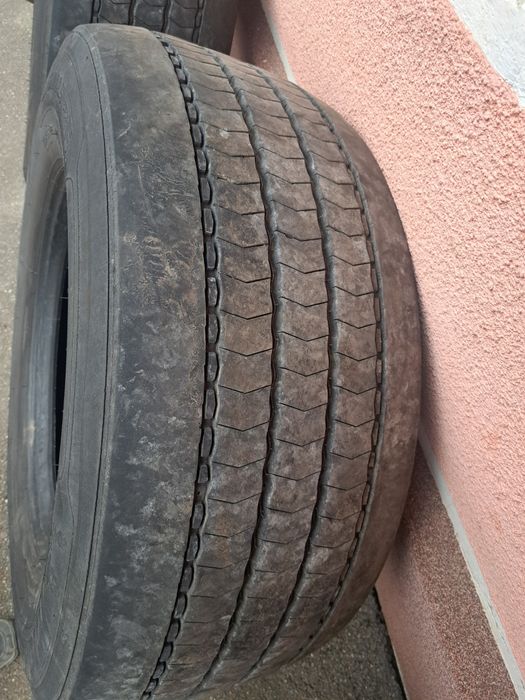 Cauciucuri Michelin X-multi de direcție