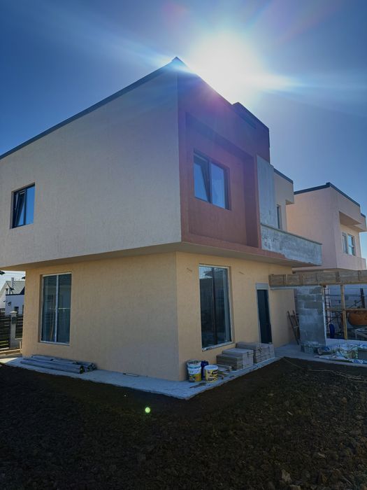 Vila P+1, 4 camere, placa beton,proiect Mediteranean,Valu lui Traian