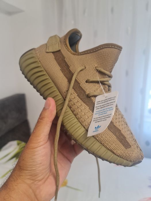 Oferta yezzy noi  cu eticheta toate marimile