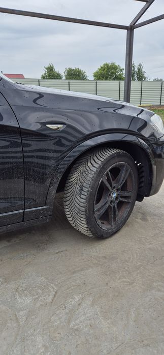 Aripa dreapta bmw x3 f25 xdrive n47 2.0d 184cp Euro 5 cod culoare 475
