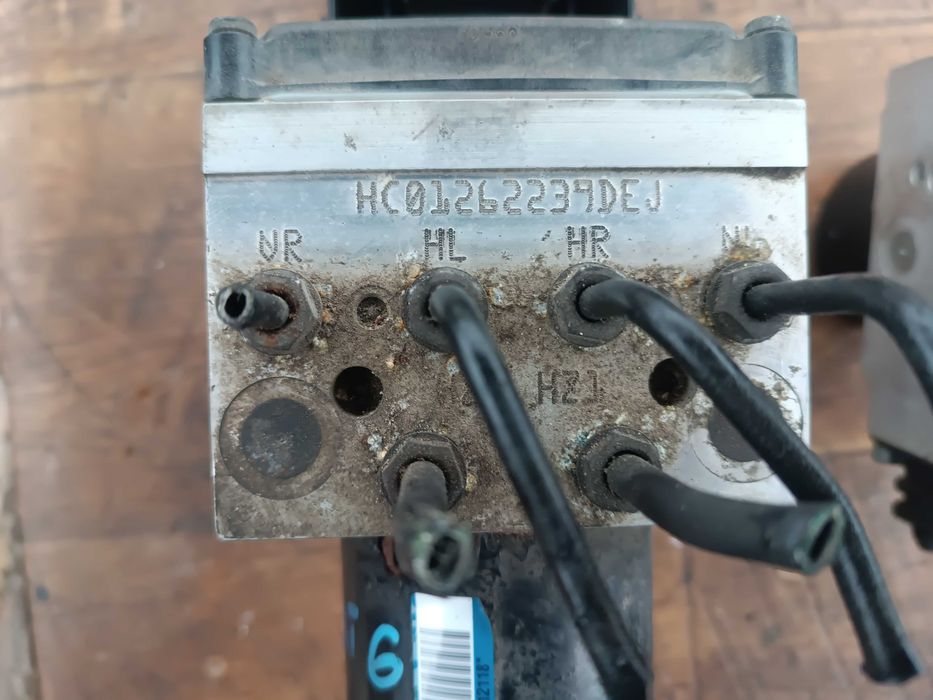 ABS модул, помпа  за Пасат Б6 / VW Passat B6 - 3C0614109AF - K
