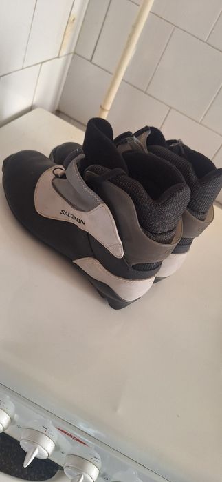 Clăpari schi Salomon.