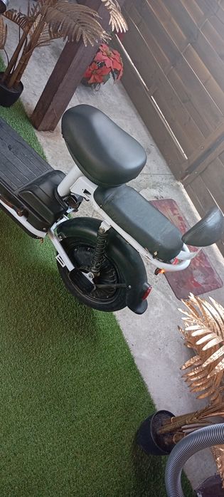 Scuter electric fara permis baterie litiu 32h
