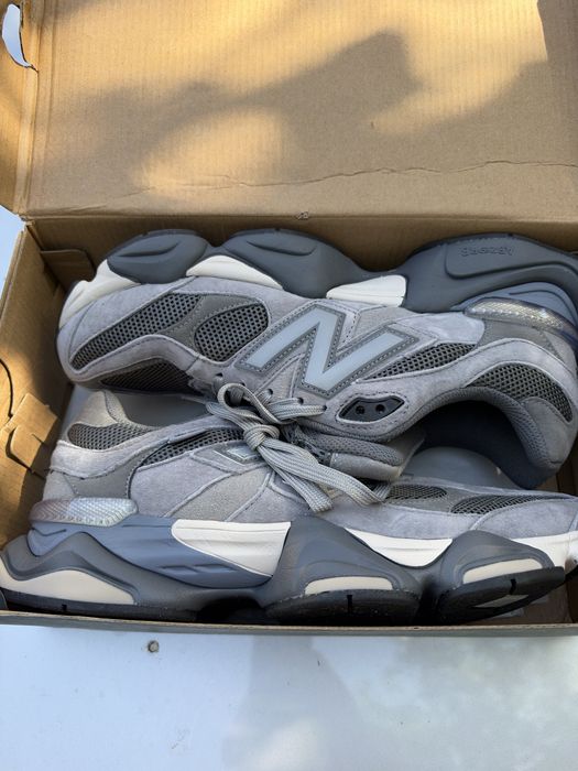 New Balance 9060 Inside voices