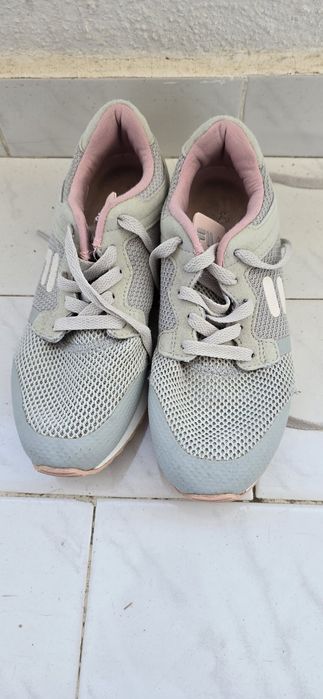 Дамски обувки FILA 37 размер