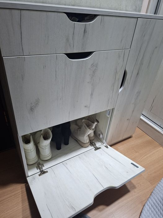 Продаётся Обувной Комод