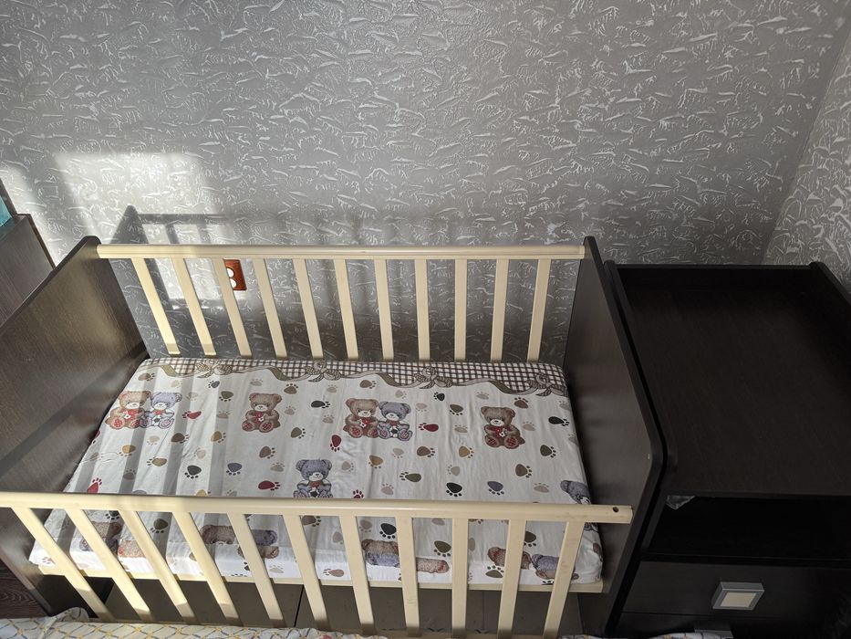 Продам манеж трансформер