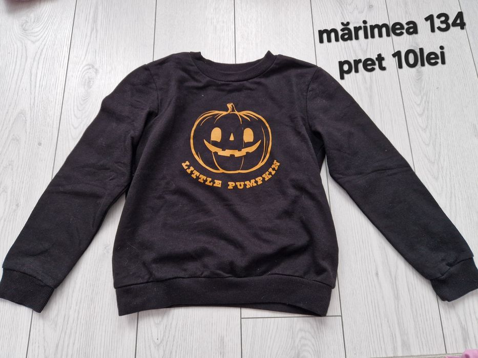 Pulovere diferit mărimi