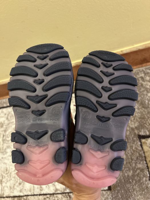 Vand cizme iarna,marimea 25