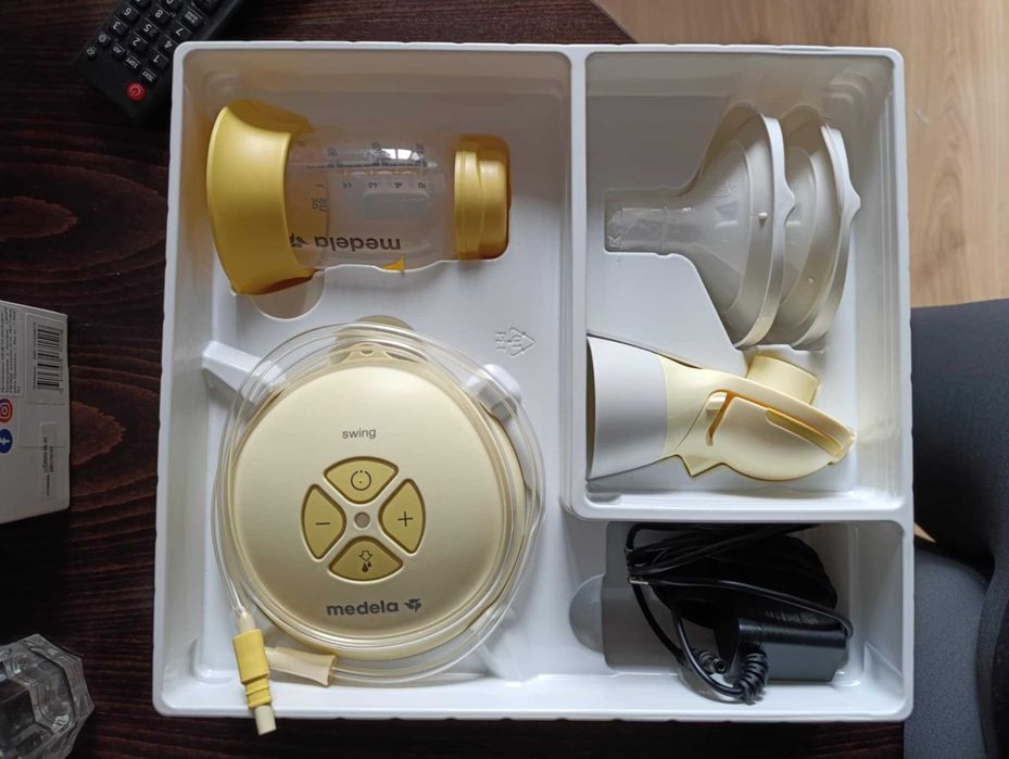 Помпа за кърма Medela swing flex