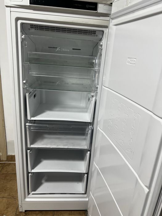 Морозильник INDESIT