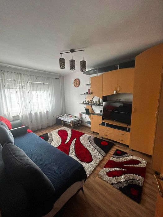 Persoana fizica, ofer spre inchiriere apartament 2 camere, Manastur central.