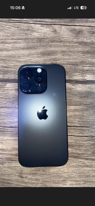 Iphon 16 pro rangi qora