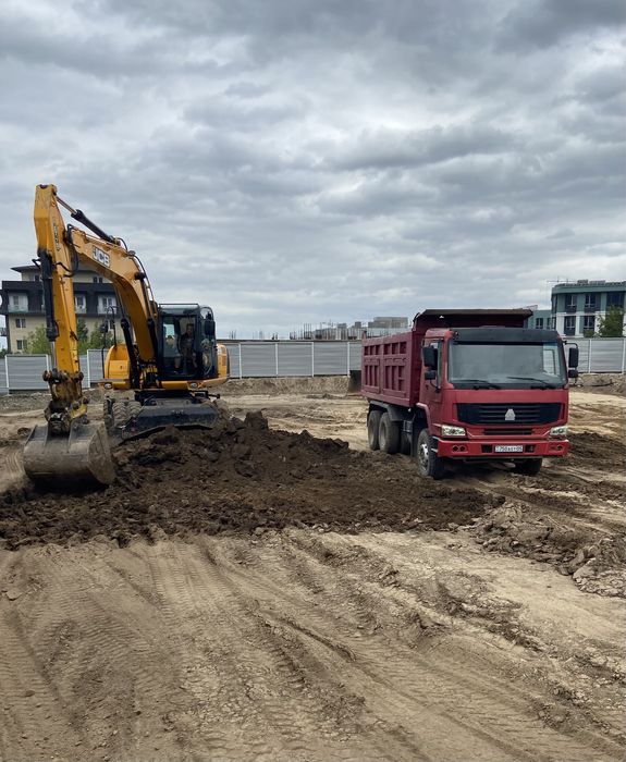 Услуги самосвала Хова