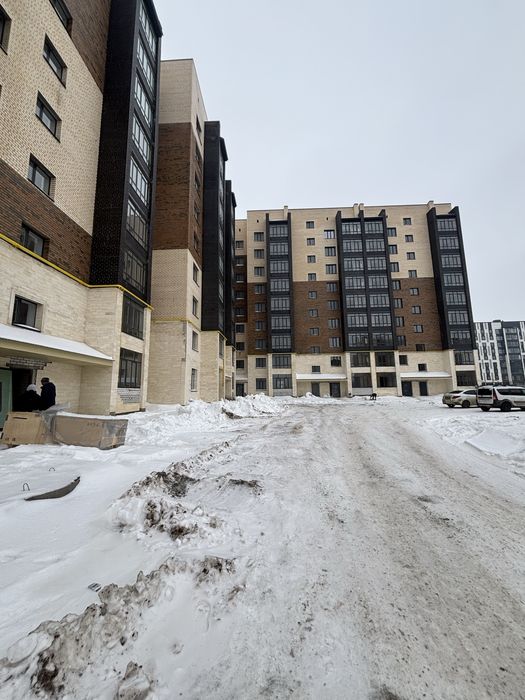 Продам 2х комн 10 микрорайон