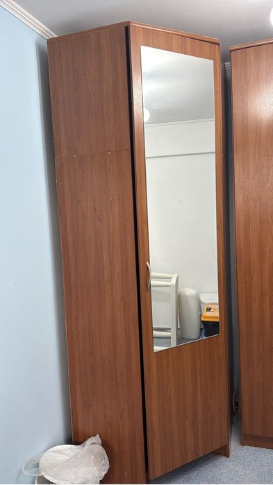 Продам угловой шкаф