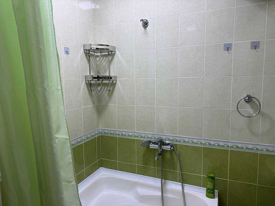 Квартира посуточно метро Космонавтов, Ойбек. Kunlik ijara, metro Oybek