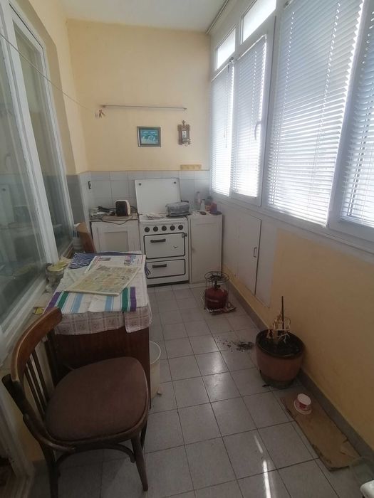 Продава се Тристаен апартамент в Варна, Левски - 68 кв.м за 1999 €/кв.м - Снимка #7