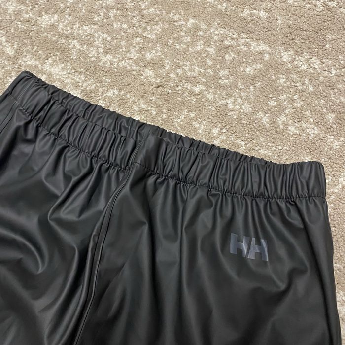 Helly Hansen Moss Rain L mammut salewa salomon the north face columbia