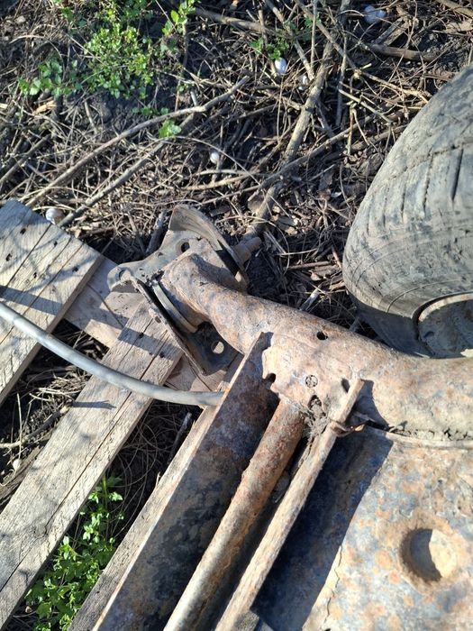 Vand punte spate dacia Logan 1 buna fara defecte se da complecta