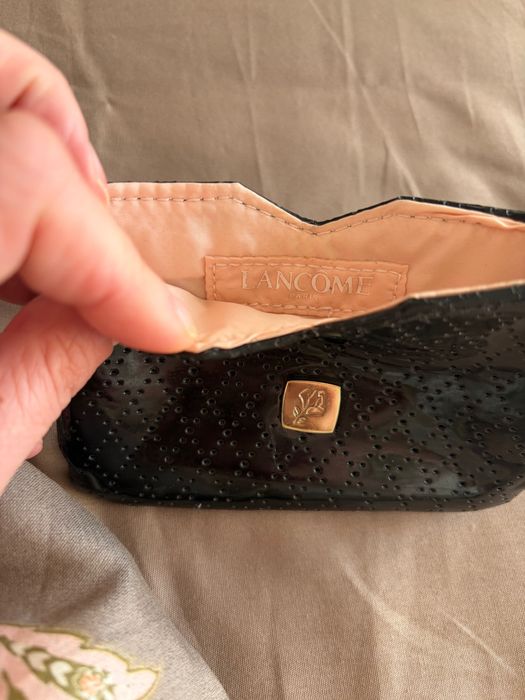 Огледало на марката Lancôme