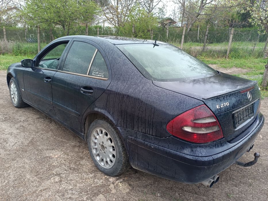Мерцедес е270 w211