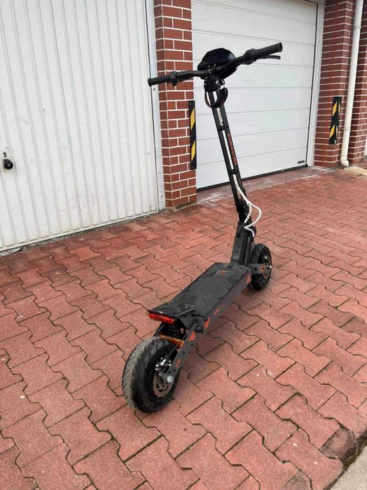 Електрически скутер