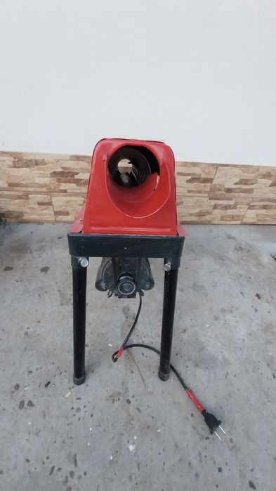 Batoză porumb, 1800 w