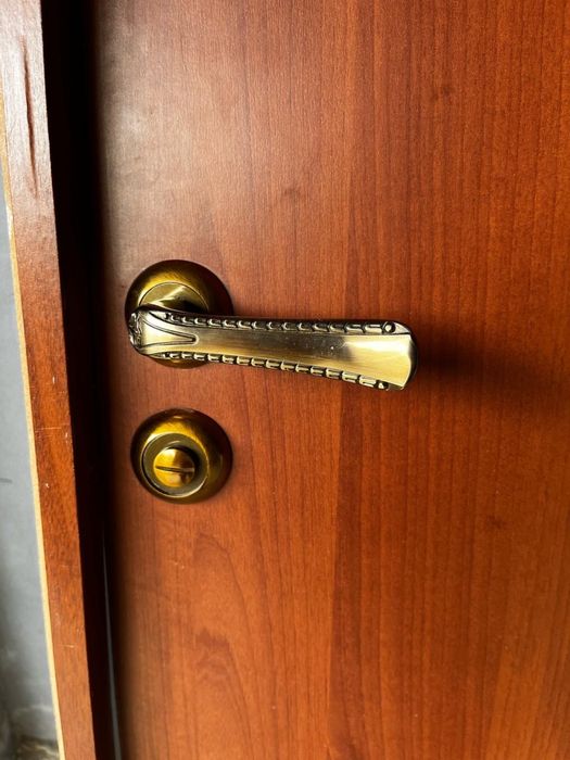 Дверь с хорошим качеством