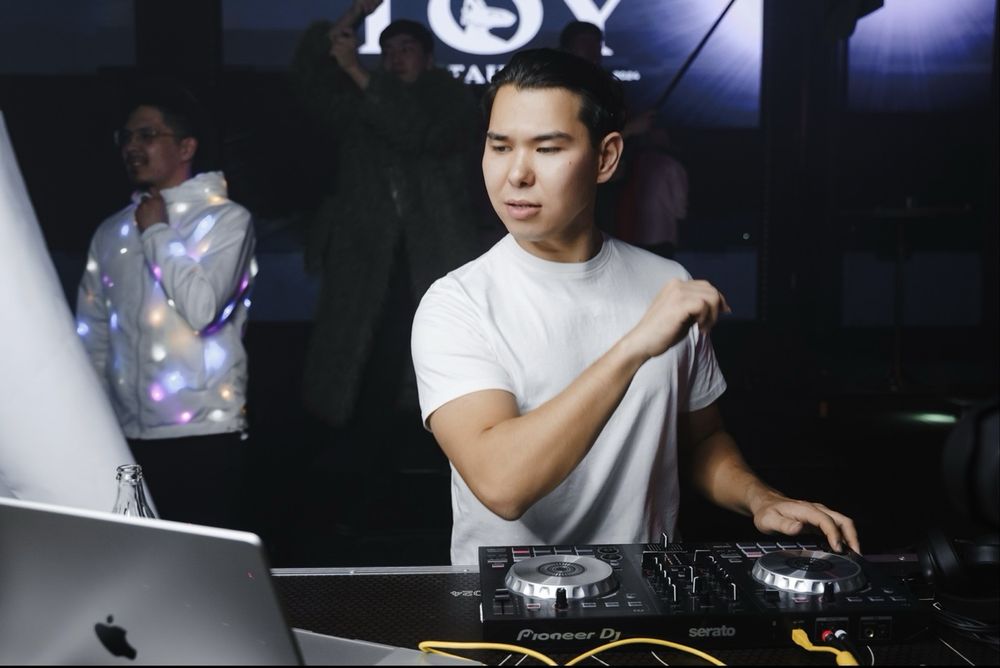 Диджей для вашего мероприятия/ивента