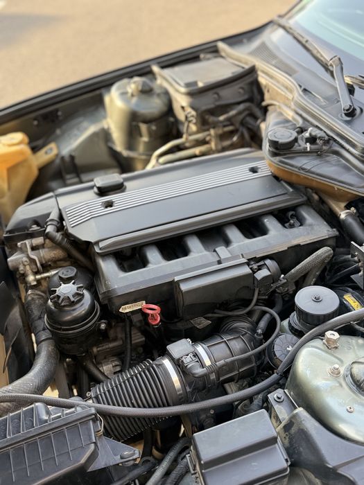 BMW E32 M54B30 механика в идеальном состоянии!