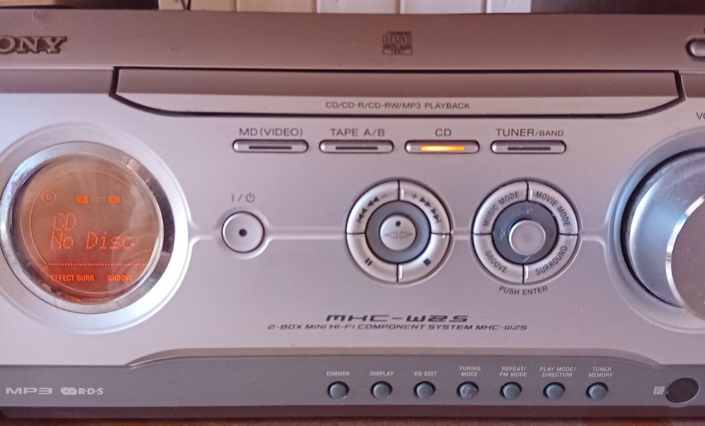 Sony MHC-W25 – Мощна Hi-Fi система с отличен звук